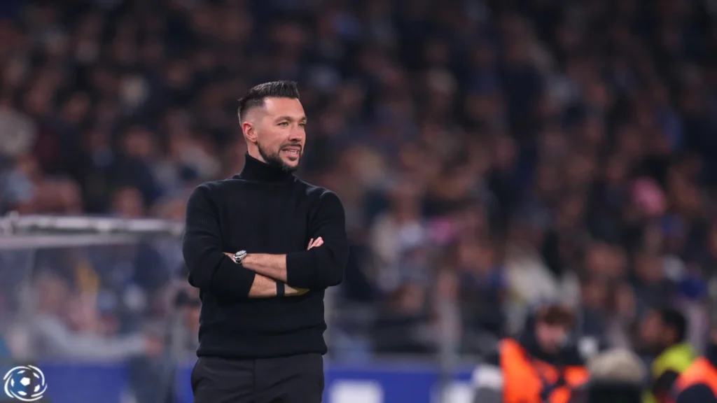 Clayton Silva — Avançado potente para substituir Luuk de Jong